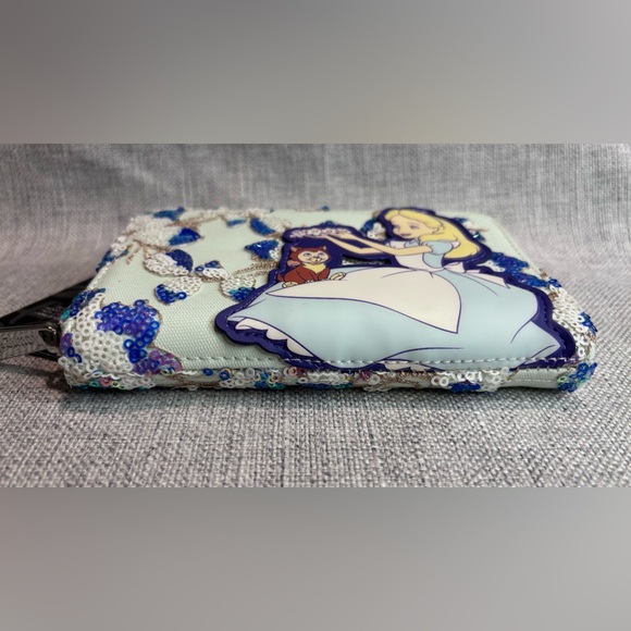 Loungefly Disney Alice in Wonderland Alice & Dinah Floral Sequin Wallet - Picture 6 of 11